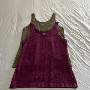 🔥 4/$15🔥 2 Mossimp Target tank tops